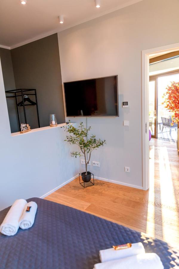 Cabana - Theview - Terrasse - Waterfront - Kostenloser Parkplatz - Wifi โอลเดนบวร์ก ภายนอก รูปภาพ